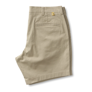DUCK HEAD Men's Shorts Duck Head 7" Gold School Chino Short || David's Clothing