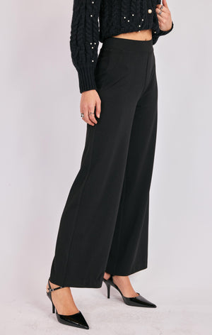 SADIE AND SAGE Women's Pants Sadie and Sage Astrid Super Stretch Pull on Straight Pants