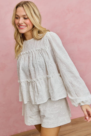 SO ME Women's Shorts Embroidered Eyelet Wide Leg Shorts