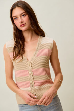 SO ME Women's Sweaters Multi Color Stripe Sweater Vest With Scallop Edge