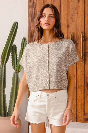 SO ME Women's Sweaters Vintage Leopard Print Button Front Sweater Vest Top