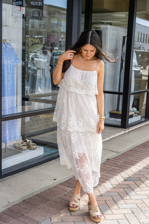 STORIA Women's Dresses Floral Tiered Lace Midi Dress