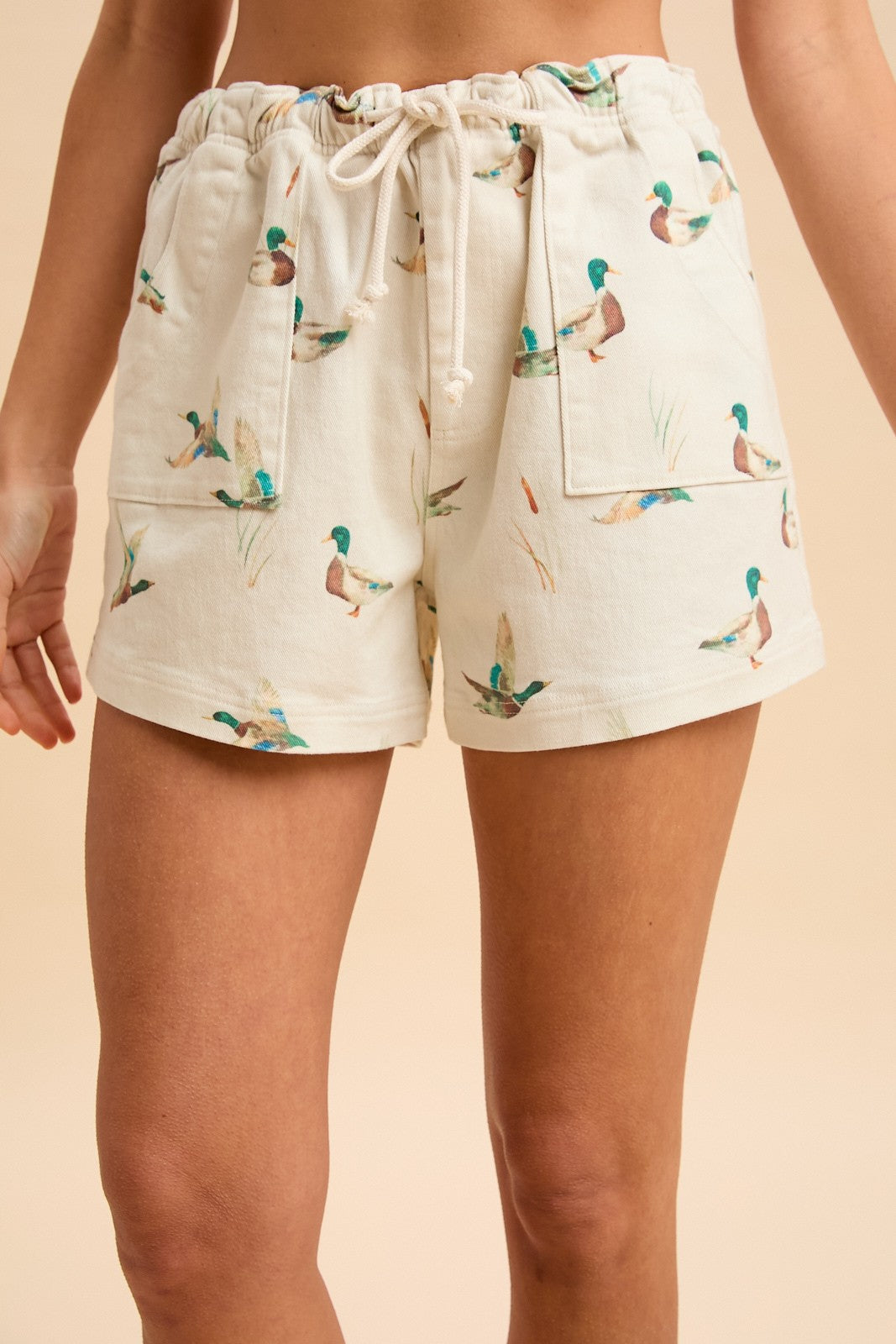 ANNIEWEAR Women's Shorts Mallard Duck Print Drawstring Relaxed Fit Shorts