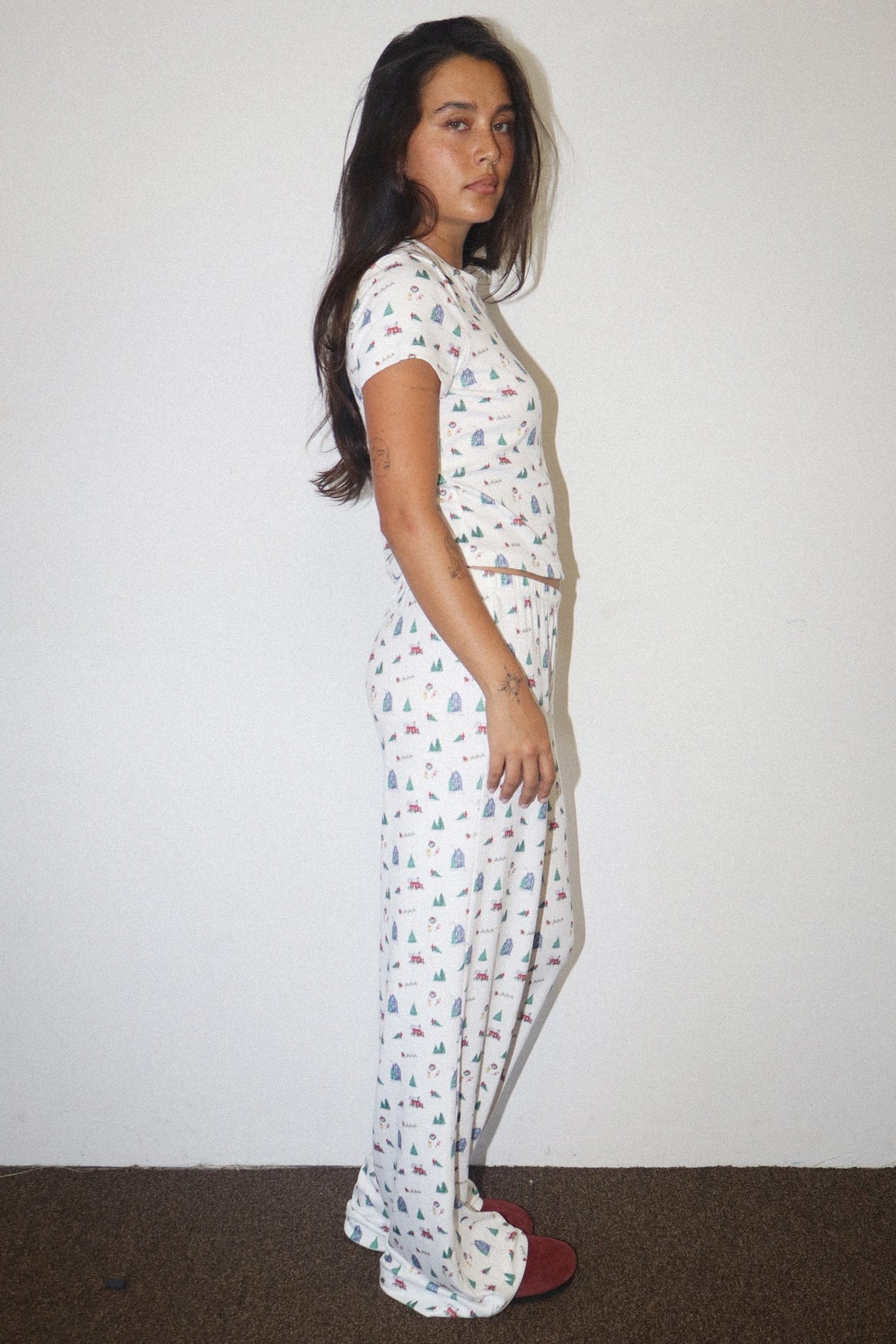 BAILEY ROSE Women's Pants Holiday Print Lounge Pants