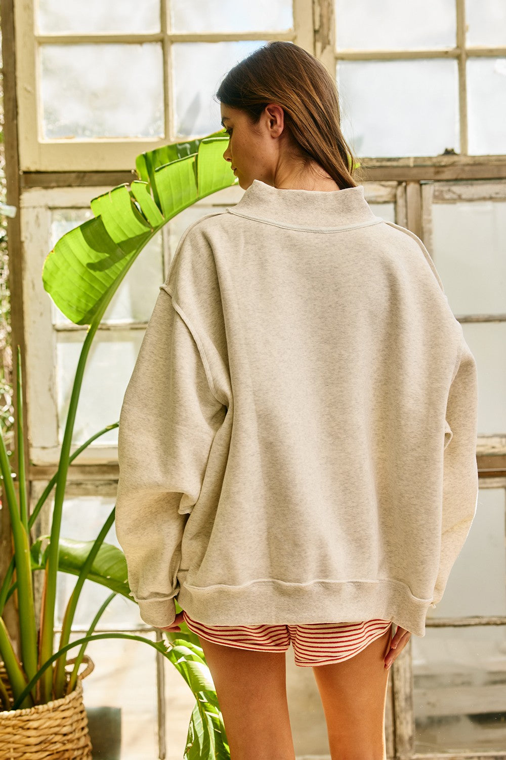 BUCKET LIST Women's Sweatshirt WWJD Embroidered Mock-neck Oversized Sweatshirt