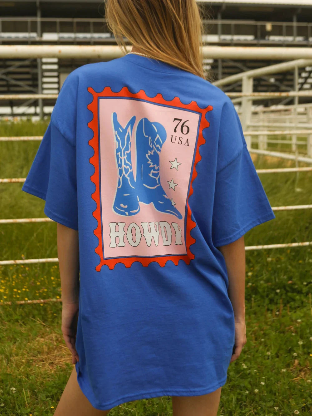 CHARLIE SOUTHERN Women's Tee Charlie Southern Howdy Stamp Tee || David's Clothing