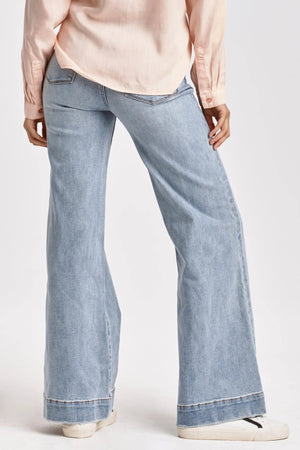 DEAR JOHN DENIM Women's Jeans Dear John Denim Fiona Mid Rise Wide Leg Jeans Montilla || David's Clothing