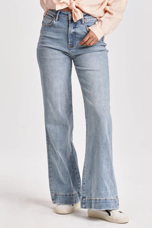DEAR JOHN DENIM Women's Jeans Dear John Denim Fiona Mid Rise Wide Leg Jeans Montilla || David's Clothing
