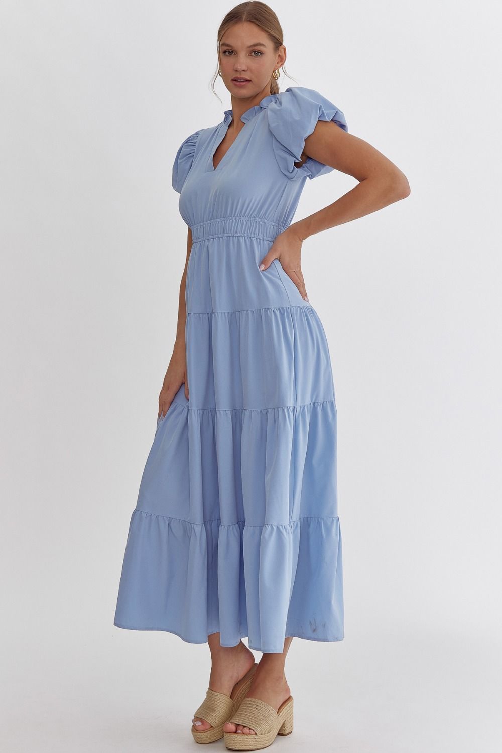 ENTRO INC Women's Dresses CHAMBRAY / S V-Neck Bubble Sleeve Tiered Midi Dress || David's Clothing D20735