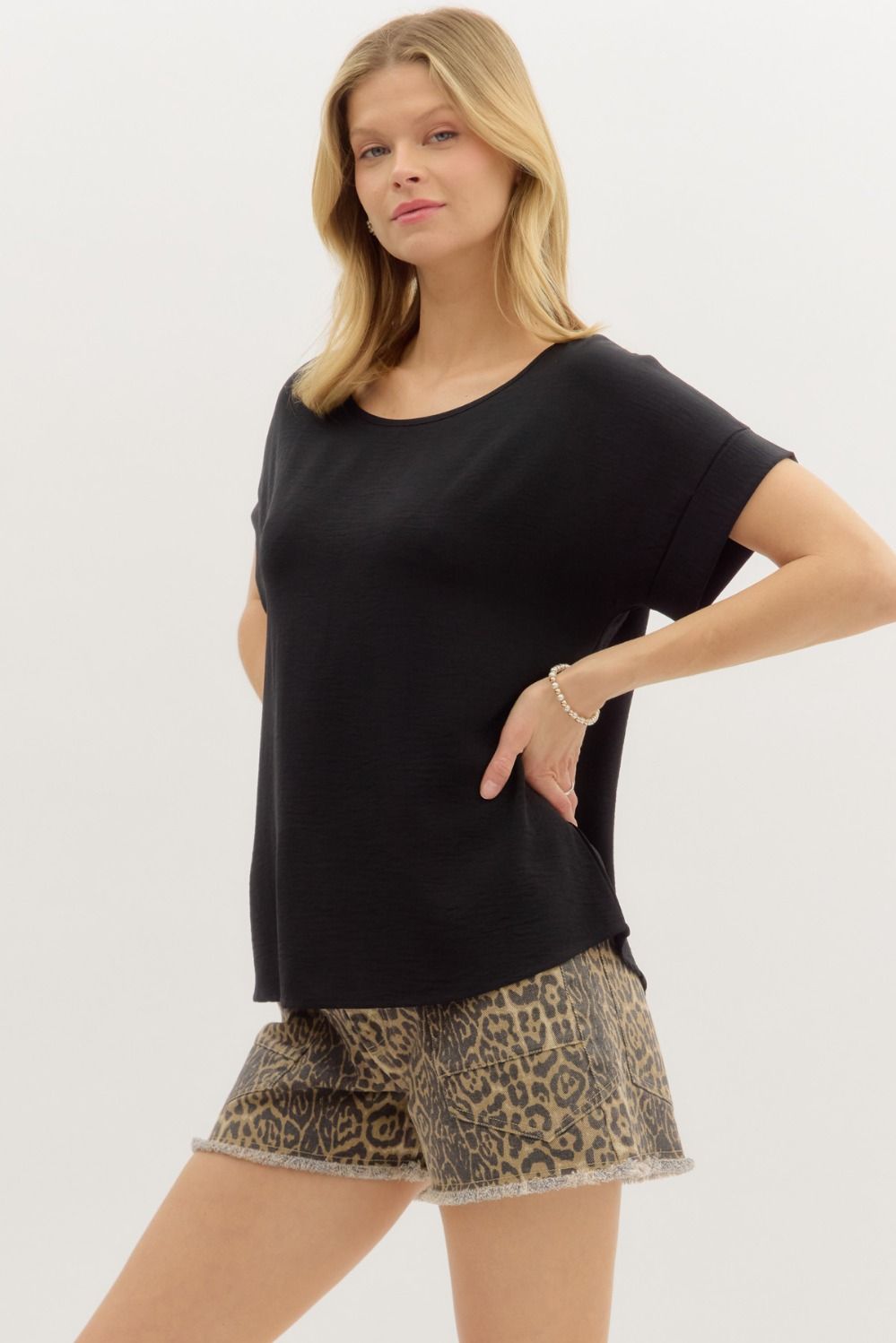 ENTRO INC Women's Top 1 - need pics of camel - Round Neck Short Sleeve Roll-Up Top