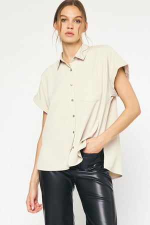 ENTRO INC Women's Top ECRU / S Solid Button Down Collared Top || David's Clothing T21244