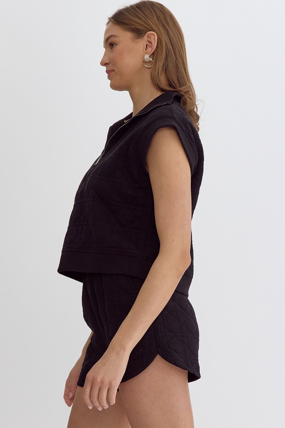 ENTRO INC Women's Top BLACK / S Short Sleeve Half Zip Quilted Top || David's Clothing T22853