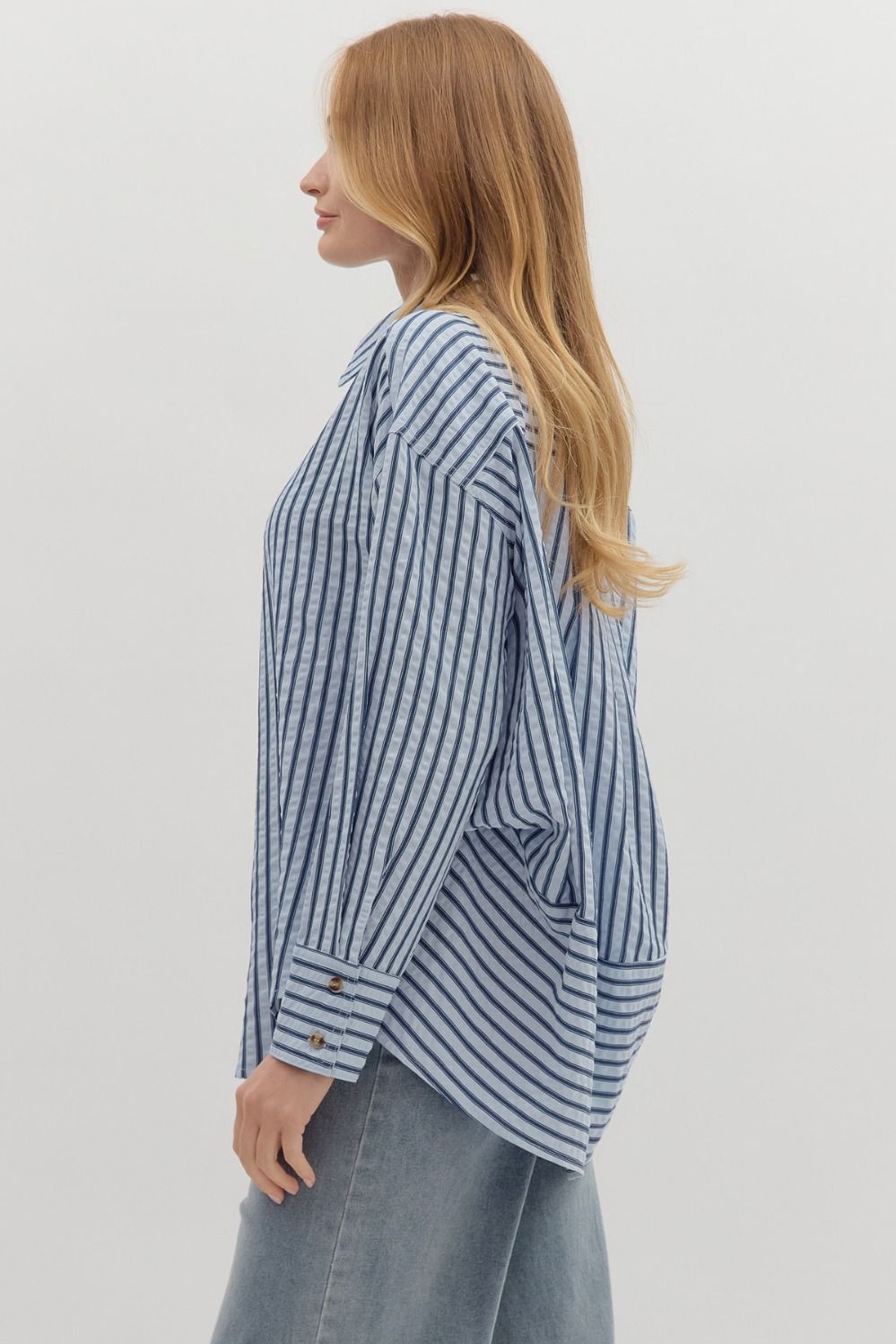 ENTRO INC Women's Top Textured Striped Long Sleeve Button Down Collar Shirt