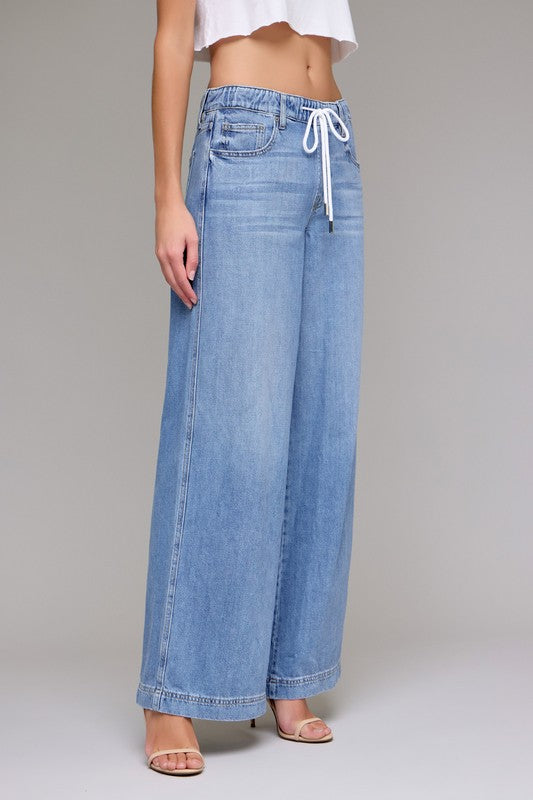 HIDDEN JEANS Women's Jeans Hidden Jeans Light Wash Super Soft Elastic Waistband Wide Leg