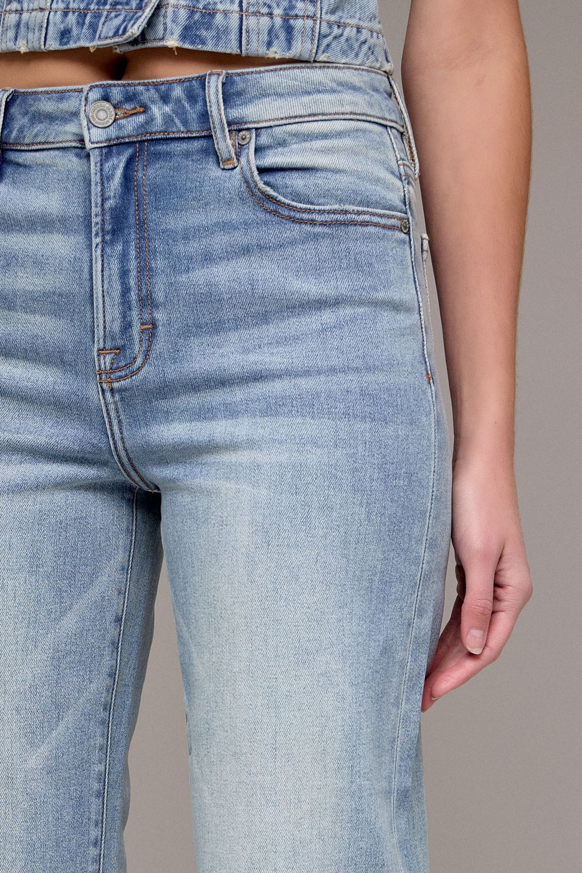 HIDDEN JEANS Women's Jeans Hidden Jeans Vintage Wash High Rise Cuffed Wide Straight