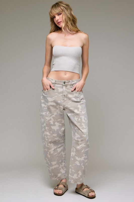 HIDDEN JEANS Women's Jeans Tan Camo Cropped Barrel Jean