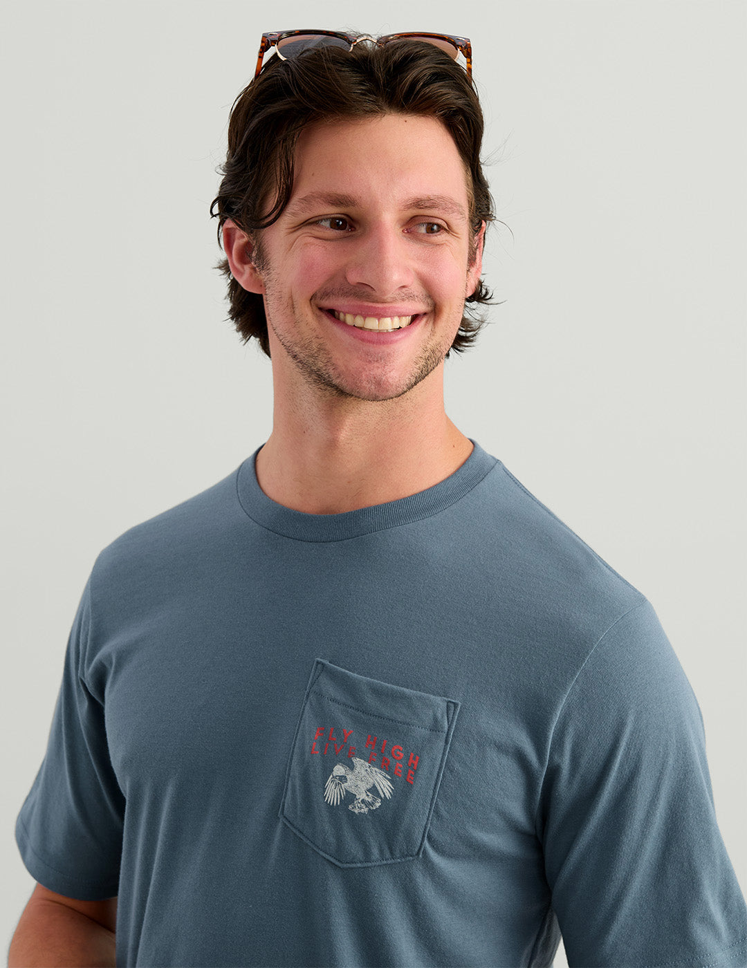 HUK FISHING Men's Tees Huk Bass Eagle Pocket Tee