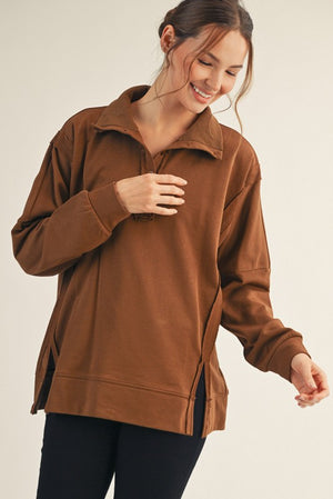 JODIFL Women's Sweaters BROWN / S Raw Cut Accent Solid Casual Top || David's Clothing G14832