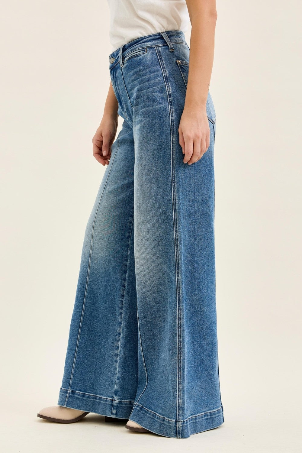 JUDY BLUE Women's Jeans High Waisted Liza Multi Inseam Palazzo W/ Shield Pkts Md Classic Fade