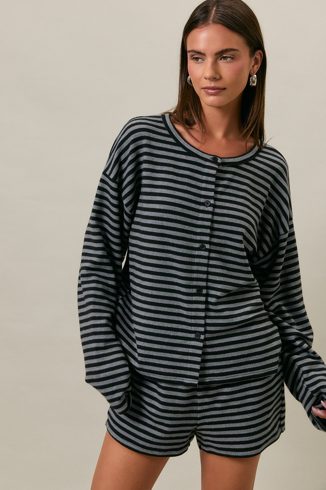 LELIS COLLECTION Women's Sweaters Long Sleeve Round Neck Striped Button Up Top
