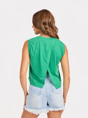 SADIE AND SAGE Women's Top Roamer Overlap Back Top