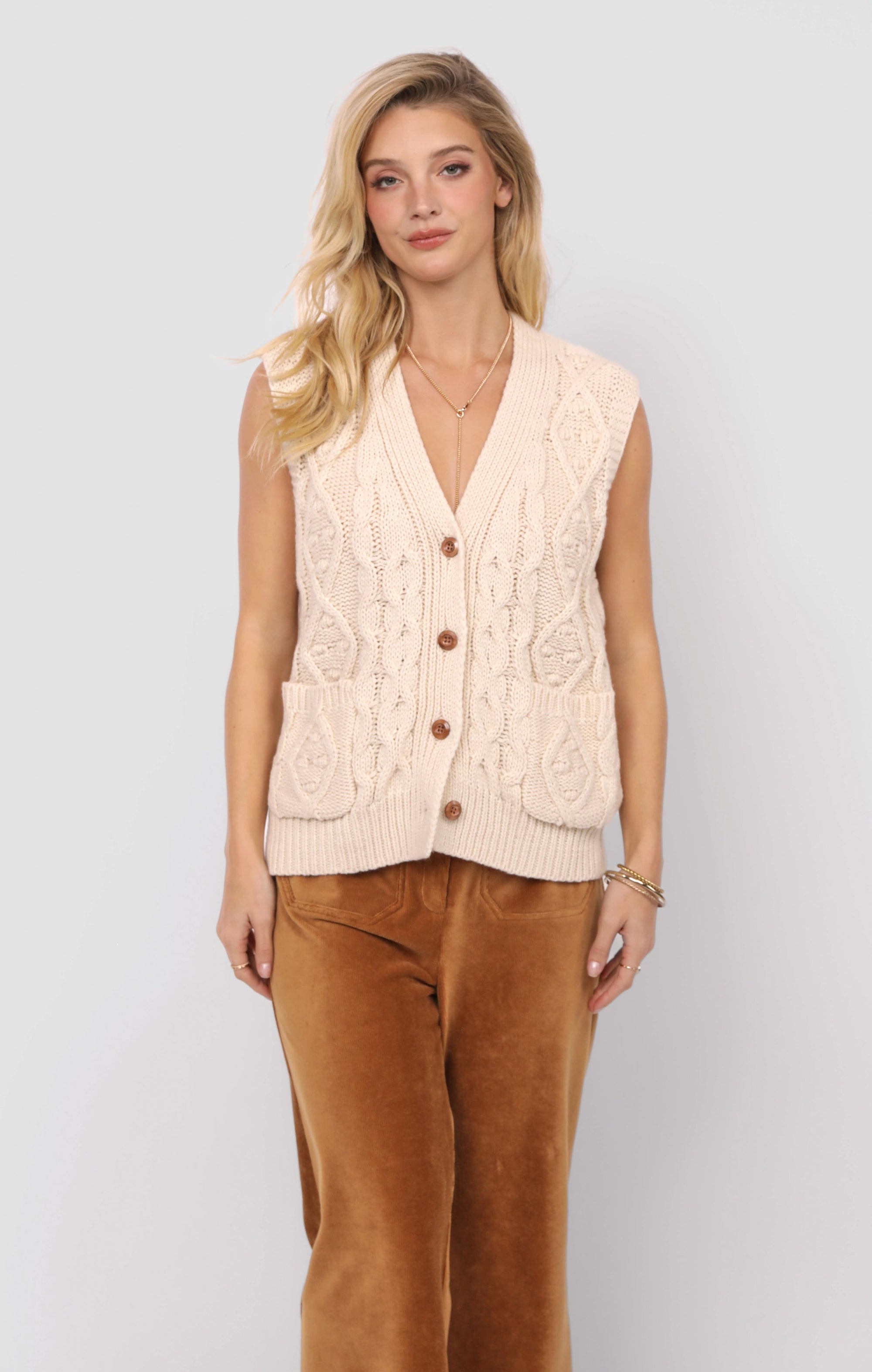 SADIE AND SAGE Women's Top Sadie and Sage Swift Cardigan Vest || David's Clothing