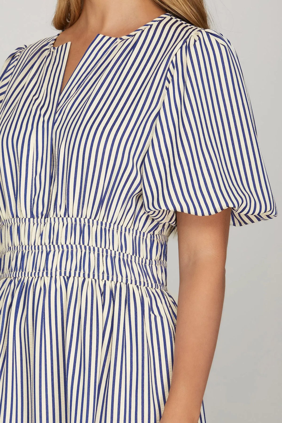 SHE AND SKY Women's Dresses Puff Sleeve Pintuck Tiered Stripe Woven Midi Dress || David's Clothing