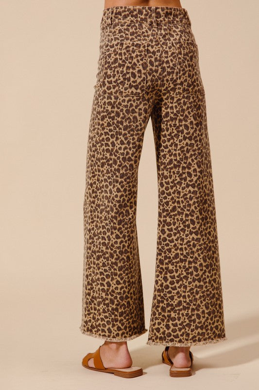 SO ME Women's Pants So Me Mid Rise Leopard Twill Denim Frayed Hem Wide Leg