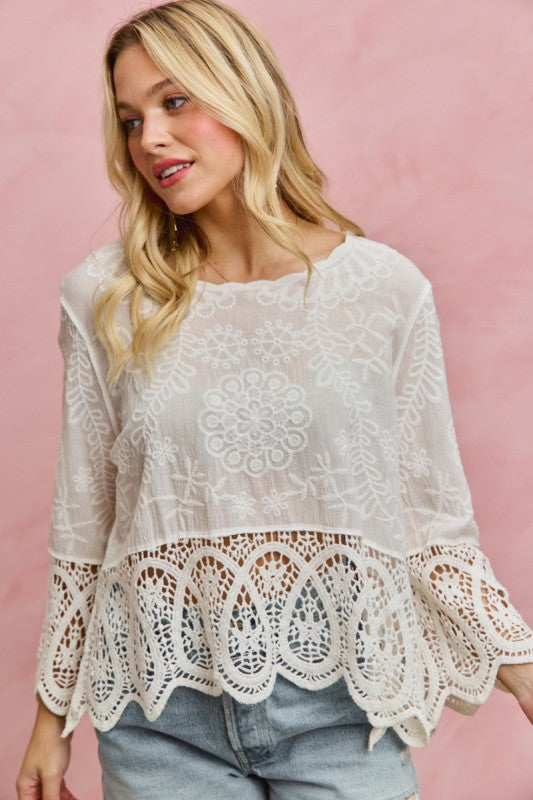 SO ME Women's Top Floral Embroidered Crochet Lace Trimmed Top