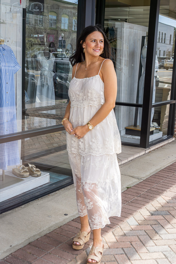 STORIA Women's Dresses Floral Tiered Lace Midi Dress