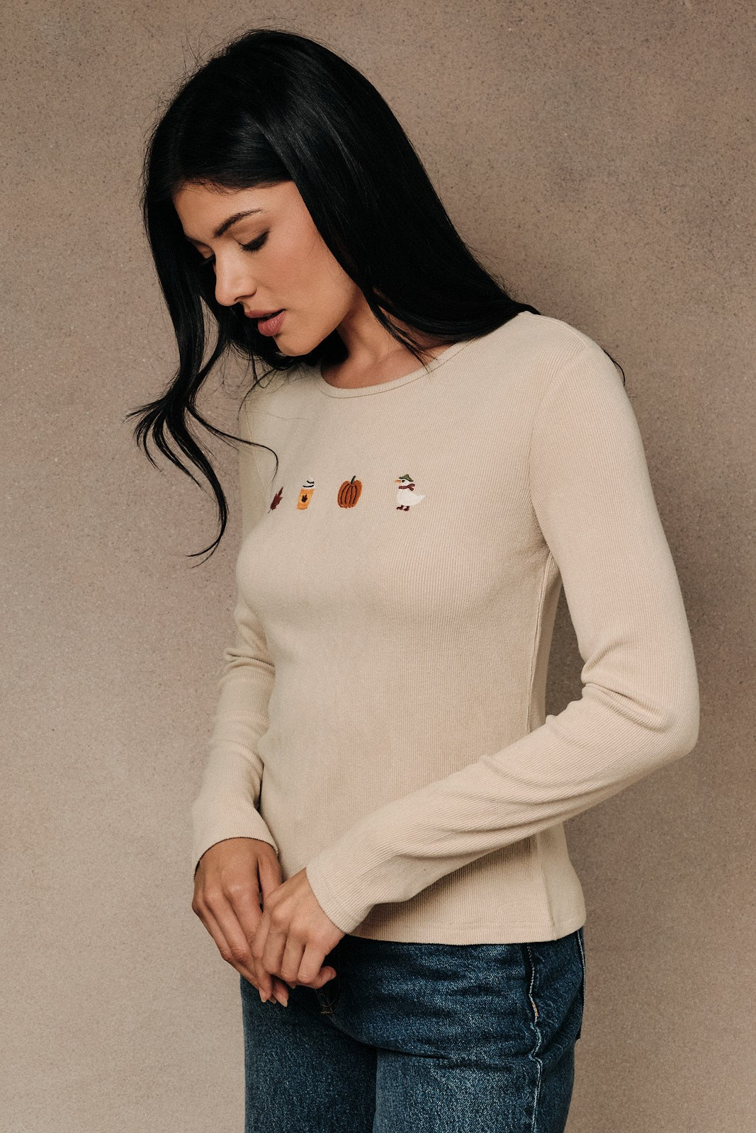 SUNDAY EDITION Women's Top Round Neck Fall Icons Embroidered Ribbed Long Sleeve Top